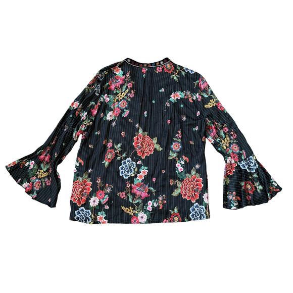 Johnny Was Black Floral Top - Picture 3 of 10